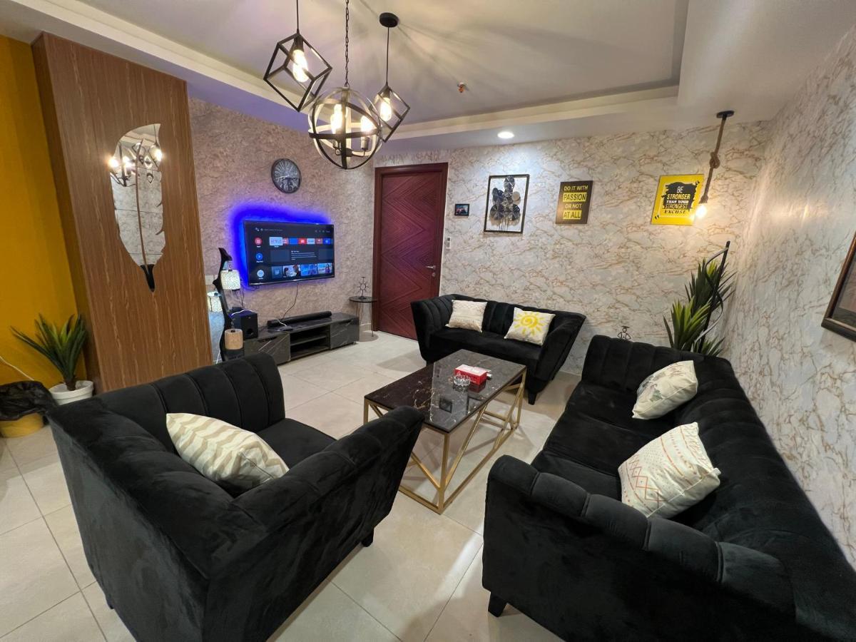 Sunset Luxury Gold Crest Mall Residency Lahore Bagian luar foto