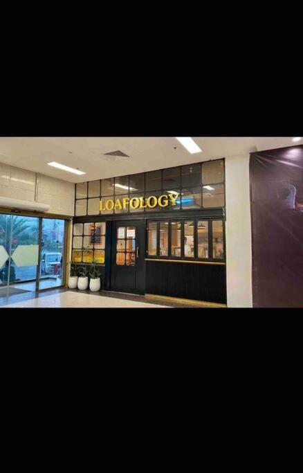 Sunset Luxury Gold Crest Mall Residency Lahore Bagian luar foto