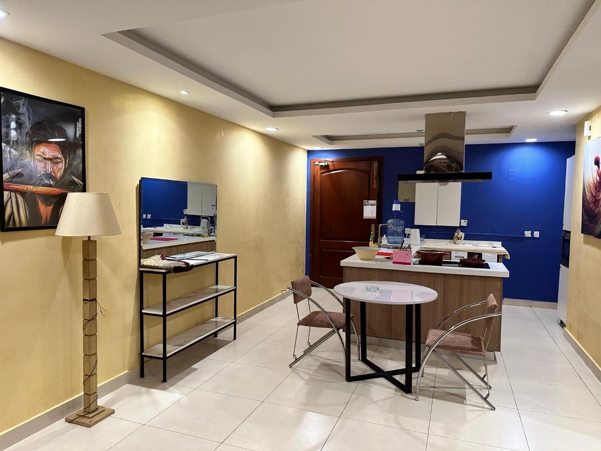 Sunset Luxury Gold Crest Mall Residency Lahore Bagian luar foto